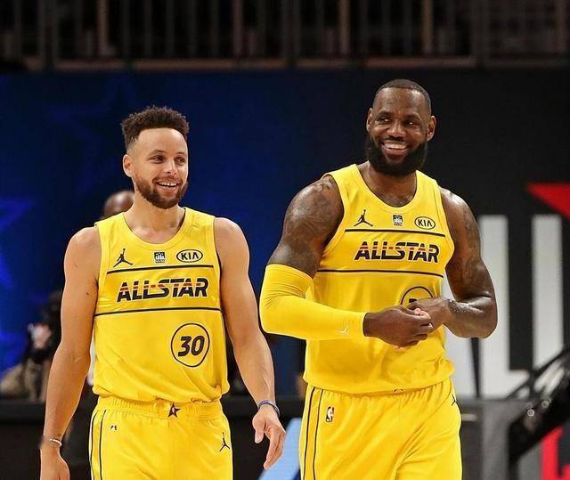 关于库里赛事官方发布赛事规则更新新规，中国队争议不断！的信息